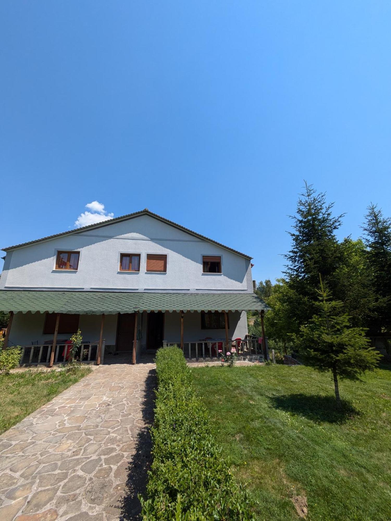 Oasis Voskopojë